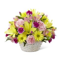 White Flowers Delivered In The Us And Canada 1st In Less Than 2 Weeks I 39 Ve Been Disappointed Twice By 1 800 Flowers On Valentine S Day They Did Not Deliver The Bouquet Ordered