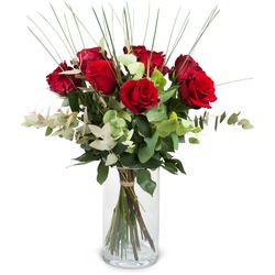 9 Red Roses with greenery (Vase not included)